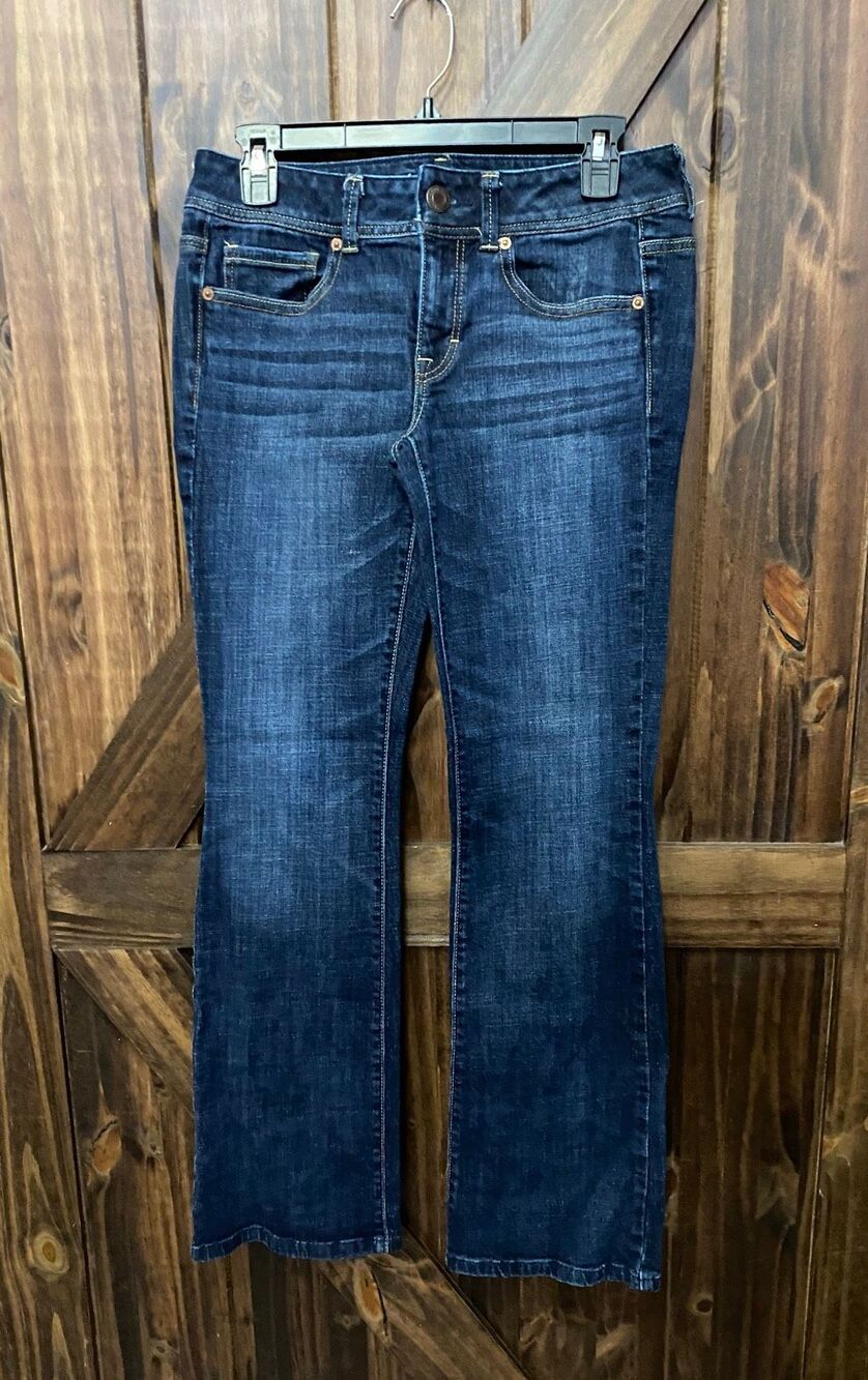 American Eagle Outfitters Womens Original bootcut jeans Sz 6
